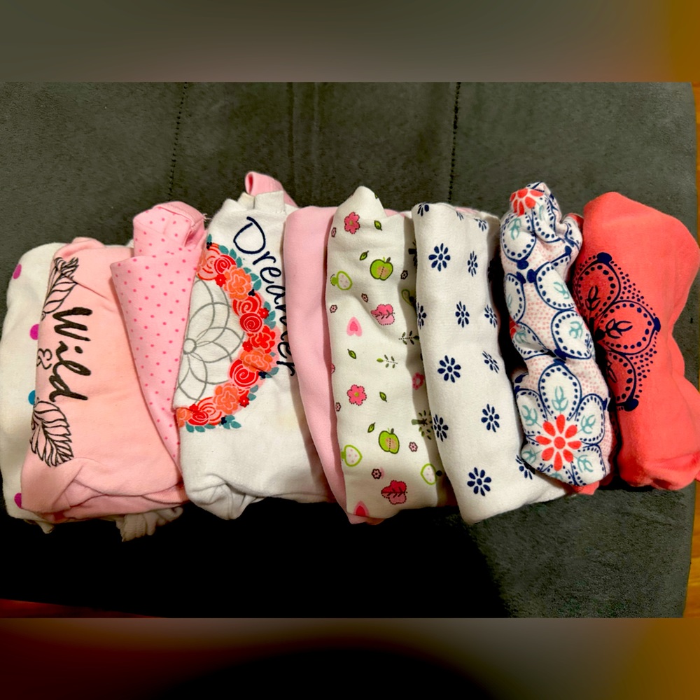 9 long sleeve onesies.